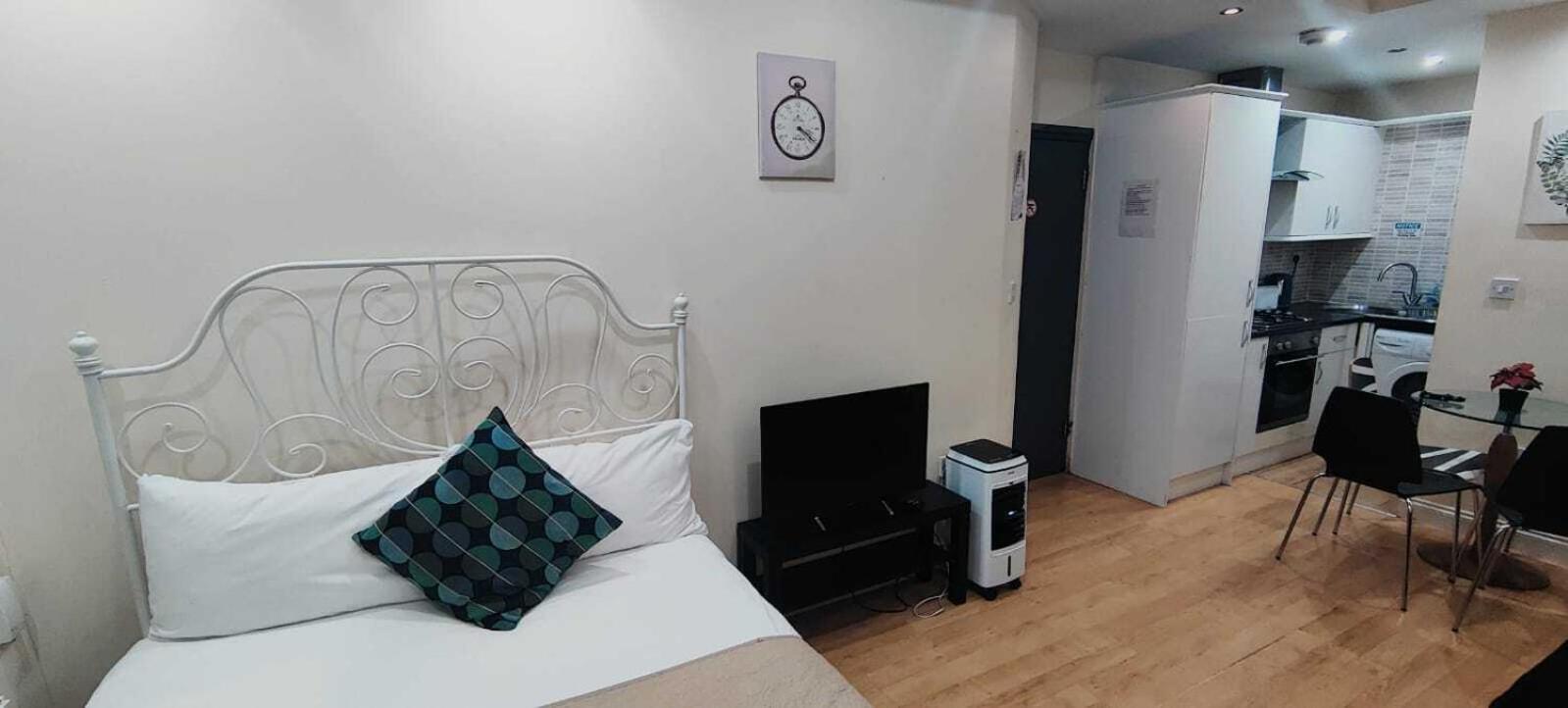 Kings City Centre Apartments Londra Esterno foto